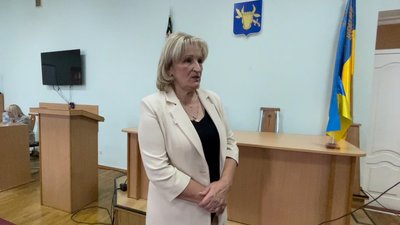 Закупівля обладнання для ЗСУ за завищеними цінами у Прилуках: що відомо про підозрювану і що каже Попенко Закупівля обладнання для ЗСУ за завищеними цінами у Прилуках: що відомо про підозрювану і що каже Попенко