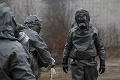 Військовослужбовці, підрозділ РХБ захисту 704 обр РХБ захисту, захисний костюм, Чорнобильська зона Військовослужбовці, підрозділ РХБ захисту 704 обр РХБ захисту, захисний костюм, Чорнобильська зона