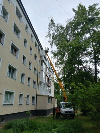 Відновлення 5-поверхівки на Новому Шосе в Бучі: що зробили за кілька місяців робіт Відновлення 5-поверхівки на Новому Шосе в Бучі: що зробили за кілька місяців робіт