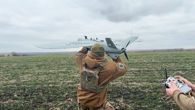 "Лелека-100" дрон Луганський прикордонний загон бригада "Помста" Бахмутський напрямок Донецька область 4 грудня 2024 рік "Лелека-100" дрон Луганський прикордонний загон бригада "Помста" Бахмутський напрямок Донецька область 4 грудня 2024 рік