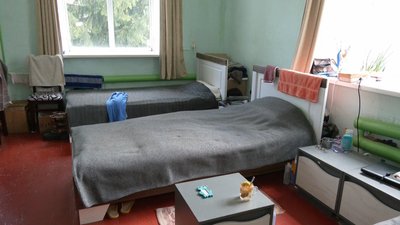 "Росіяни чим тільки не обстрілювали, пекло було": сім’я вимушених переселенців з Авдіївки проживає на Хмельниччині "Росіяни чим тільки не обстрілювали, пекло було": сім’я вимушених переселенців з Авдіївки проживає на Хмельниччині