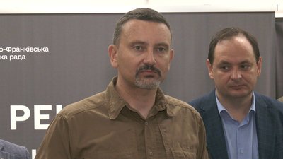 В Івано-Франківську відкрили Центр рекрутингу української армії: репортаж В Івано-Франківську відкрили Центр рекрутингу української армії: репортаж