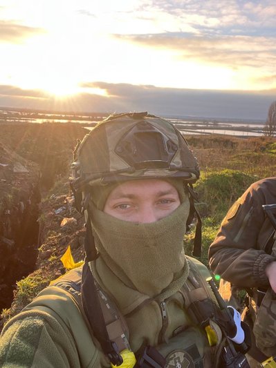 "Не зміг сидіти вдома": історія фельдшера-прикордонника, який рятує життя на передовій "Не зміг сидіти вдома": історія фельдшера-прикордонника, який рятує життя на передовій