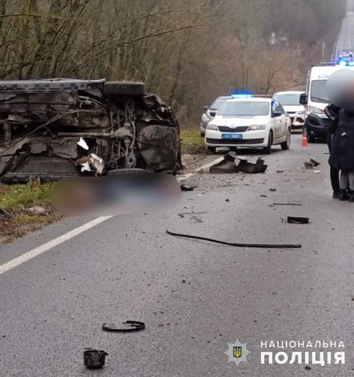 ДТП у Тульчинському районі: троє загиблих і троє травмованих, серед них діти ДТП у Тульчинському районі: троє загиблих і троє травмованих, серед них діти