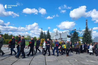 39 роковини Чорнобильської катастрофи: на ЧАЕС вшанували ліквідаторів 39 роковини Чорнобильської катастрофи: на ЧАЕС вшанували ліквідаторів