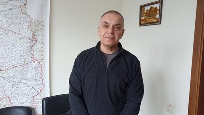 Ями на автошляхах – коли ремонтуватимуть дороги на Житомирщині Ями на автошляхах – коли ремонтуватимуть дороги на Житомирщині