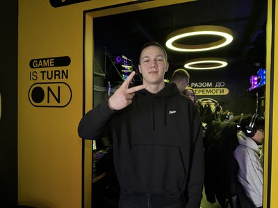 Понад 40 учасників зіграли у благодійному турнірі з “Counter Strike 2” у Сумах Понад 40 учасників зіграли у благодійному турнірі з “Counter Strike 2” у Сумах