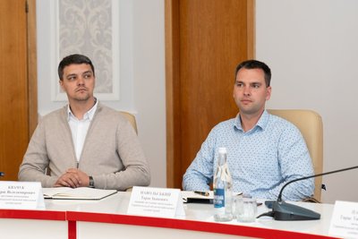 Начальник Тернопільської ОВА представив двох нових заступників, Тарас Квачук, Тарас Навольський Начальник Тернопільської ОВА представив двох нових заступників, Тарас Квачук, Тарас Навольський