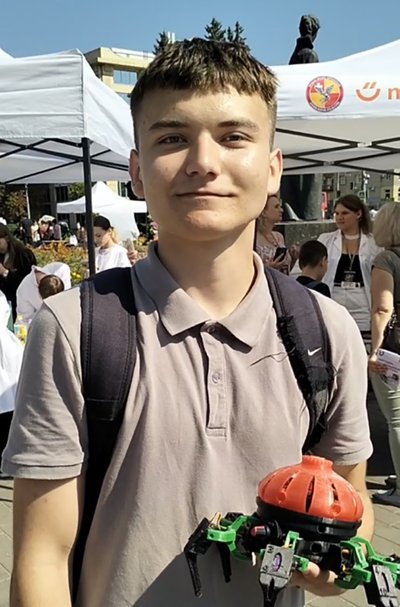 Більше локацій на військову тематику: у Луцьку відбулися 11 наукові пікніки Більше локацій на військову тематику: у Луцьку відбулися 11 наукові пікніки
