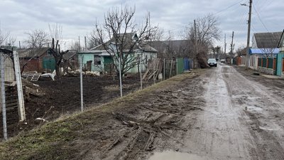 Вода у погребах та пліснява у будинках: у Полтаві місцеві жителі скаржаться на підтоплення вулиць Вода у погребах та пліснява у будинках: у Полтаві місцеві жителі скаржаться на підтоплення вулиць