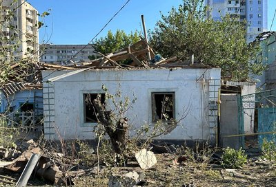 Наслідки ракетної атаки по Миколаєву: фоторепортаж Наслідки ракетної атаки по Миколаєву: фоторепортаж