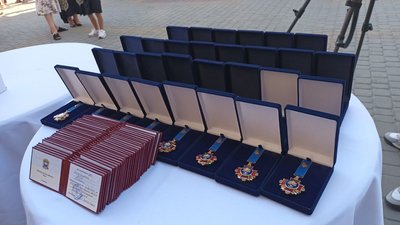 Відзнаки "Почесний громадянин міста Тернополя" Відзнаки "Почесний громадянин міста Тернополя"
