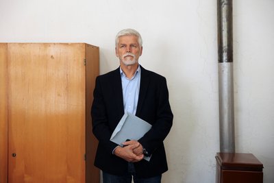 Президент Чехії Павел та лідер партії ANO Бабіш проголосували на виборах Президент Чехії Павел та лідер партії ANO Бабіш проголосували на виборах