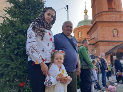 Великдень у Кропивницькому: у храмах моляться й освячують пасхальні кошики