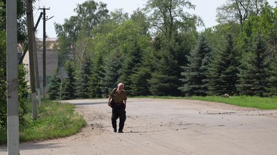 "Обстановка дуже-дуже страшна": як живуть у Гаврилівці на Дніпропетровщині за сім кілометрів від лінії фронту "Обстановка дуже-дуже страшна": як живуть у Гаврилівці на Дніпропетровщині за сім кілометрів від лінії фронту