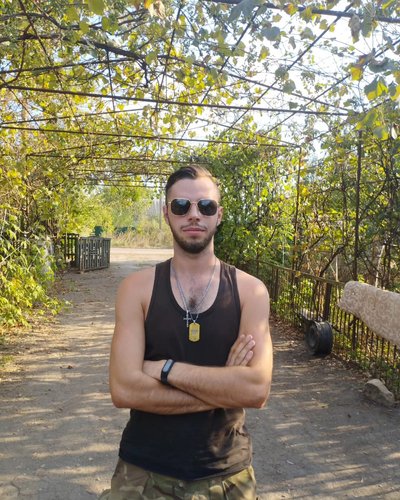 "Кейсі" - військовий, який після СЗЧ долучився до бригади "Едельвейс" "Кейсі" - військовий, який після СЗЧ долучився до бригади "Едельвейс"