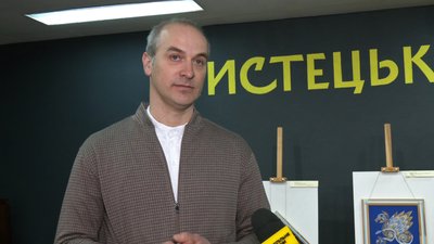 Книги про війну: у Луцьку презентували твори Дмитра та Андрія Чоботів Книги про війну: у Луцьку презентували твори Дмитра та Андрія Чоботів