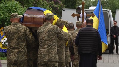 Прощання з військовим Михайлом Стаховим Прощання з військовим Михайлом Стаховим