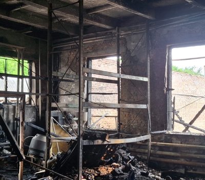 На Львівщині 35-річну жінку підозрюють у підпалі підприємства