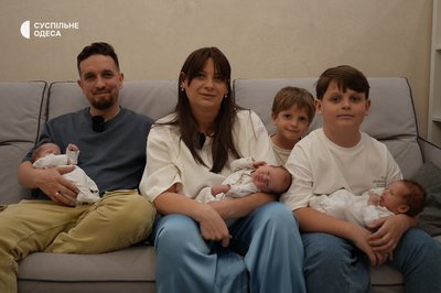 "Ми були в шоці": вагітна народила трійню після атаки на пологовий в Одесі "Ми були в шоці": вагітна народила трійню після атаки на пологовий в Одесі