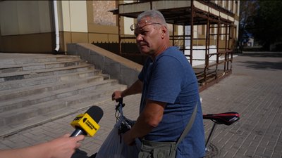 "Ви відвезете мене на органи". Які фейки ширяться мережею про евакуацію та життя в Україні: пояснення експерта з Дніпра "Ви відвезете мене на органи". Які фейки ширяться мережею про евакуацію та життя в Україні: пояснення експерта з Дніпра