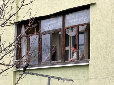 “Всіх людей обнадіяли про те, що буде тиша”: що розповідають місцеві про атаку РФ по Глухову на Великдень “Всіх людей обнадіяли про те, що буде тиша”: що розповідають місцеві про атаку РФ по Глухову на Великдень