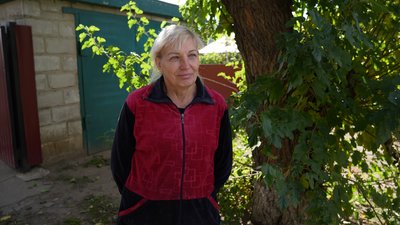 "Залишилося 12 людей у нас": як живуть останні мешканці прифронтової Олександрівки на Дніпропетровщині "Залишилося 12 людей у нас": як живуть останні мешканці прифронтової Олександрівки на Дніпропетровщині