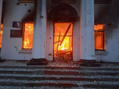 У Новій Каховці на ТОТ Херсонщини згоріла будівля школи №2: що відомо У Новій Каховці на ТОТ Херсонщини згоріла будівля школи №2: що відомо