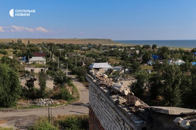 Вид на зруйноване боями село Олександрівка Станіславської громади на Херсонщині Вид на зруйноване боями село Олександрівка Станіславської громади на Херсонщині