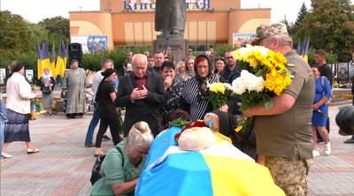 "Був веселий, усміхнений": з військовим Олегом Вдовенком попрощалися у Рівному "Був веселий, усміхнений": з військовим Олегом Вдовенком попрощалися у Рівному