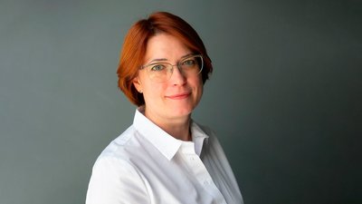 Директорка Варшавської української школи чернігівка Оксана Колесник Директорка Варшавської української школи чернігівка Оксана Колесник