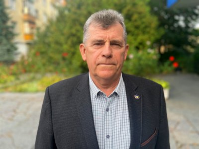 Як правильно підготувати бджіл до зими: поради житомирського пасічника Як правильно підготувати бджіл до зими: поради житомирського пасічника