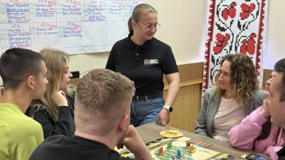 Презентація гри "Код Донеччини" Дніпро 24 квітня 2025 рік Презентація гри "Код Донеччини" Дніпро 24 квітня 2025 рік