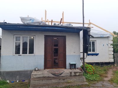 На Житомирщині у Березині відновлюють будинки після вибуху на підприємстві