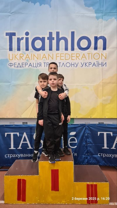 Сум'яни здобули медалі "Тріатлон ліги" у плаванні та бігу Сум'яни здобули медалі "Тріатлон ліги" у плаванні та бігу