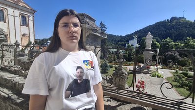 акція підтримки військовополонених, кременець, оксана супронюк акція підтримки військовополонених, кременець, оксана супронюк