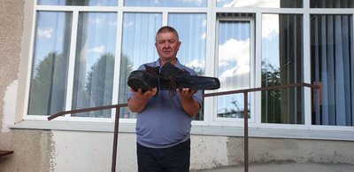 На Житомирщині відкрили пам'ятний знак на честь земляка — Леоніда Стадника — найвищої людини світу 2007 року На Житомирщині відкрили пам'ятний знак на честь земляка — Леоніда Стадника — найвищої людини світу 2007 року