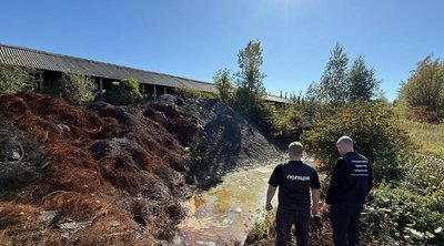 Незаконне виготовлення пального: неподалік Хмельницького виявили підпільне виробництво Незаконне виготовлення пального: неподалік Хмельницького виявили підпільне виробництво