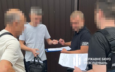 Підозрювані в афері з бронежилетами на Харківщині Підозрювані в афері з бронежилетами на Харківщині
