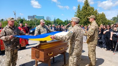 Похорон, ЗСУ, Тернопіль, Роман Хопцян, військовий Похорон, ЗСУ, Тернопіль, Роман Хопцян, військовий