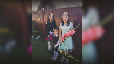 "Не можна було на вулицю вийти. Страшно було": як родина виїхала з села на Чернігівщині, що за 10 кілометрів з Росією "Не можна було на вулицю вийти. Страшно було": як родина виїхала з села на Чернігівщині, що за 10 кілометрів з Росією