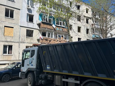 Війська РФ атакували Павлоград, пошкоджені багатоповерхівки. Що кажуть місцеві жителі Війська РФ атакували Павлоград, пошкоджені багатоповерхівки. Що кажуть місцеві жителі