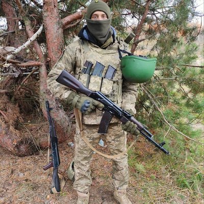 «27 днів був в оточенні» — історія загиблого воїна з Житомирщини Олександра Горбатюка «27 днів був в оточенні» — історія загиблого воїна з Житомирщини Олександра Горбатюка