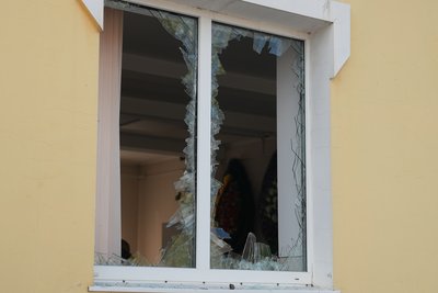 "Так швидко все відбулося - жах". Мешканці Сум про наслідки влучань БПЛА "Так швидко все відбулося - жах". Мешканці Сум про наслідки влучань БПЛА