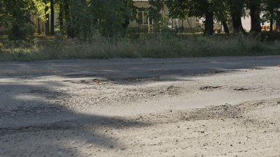 Траса “Вінниця-Липовець” у вибоїнах: ремонт планують на вересень Траса “Вінниця-Липовець” у вибоїнах: ремонт планують на вересень