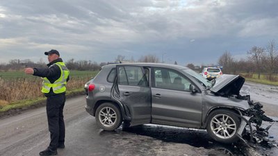 ДТП поблизу Галича, легкова автівка ДТП поблизу Галича, легкова автівка