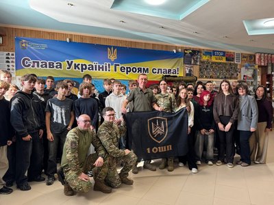 «Трофейними» експонатами поповнили Черкаський музей російсько-української війни «Трофейними» експонатами поповнили Черкаський музей російсько-української війни