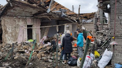 “Сестра кричала: «Юлю, допоможи нас розкопати»”. Жителька Краматорська — про удар по будинку і поранених рідних “Сестра кричала: «Юлю, допоможи нас розкопати»”. Жителька Краматорська — про удар по будинку і поранених рідних