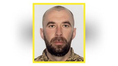 На Чернігівщині попрощалися з захисниками України Русланом Гапчуном, Володимиром Костюком та Павлом Мурашком На Чернігівщині попрощалися з захисниками України Русланом Гапчуном, Володимиром Костюком та Павлом Мурашком