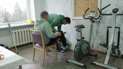 "Війна — це пекло на землі": оборонець проходить реабілітацію на Вінниччині "Війна — це пекло на землі": оборонець проходить реабілітацію на Вінниччині